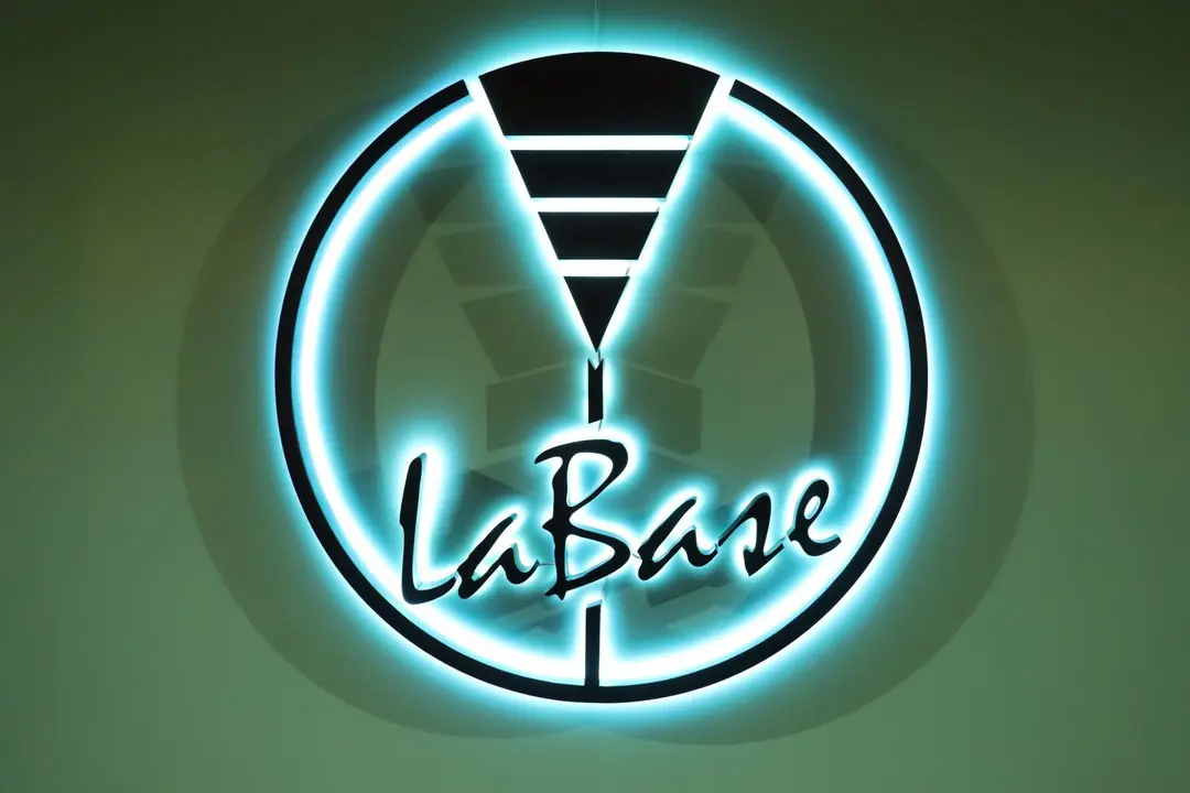 La BASE HK