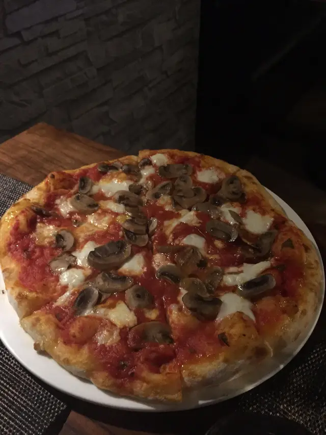 Mushroom Pizza
