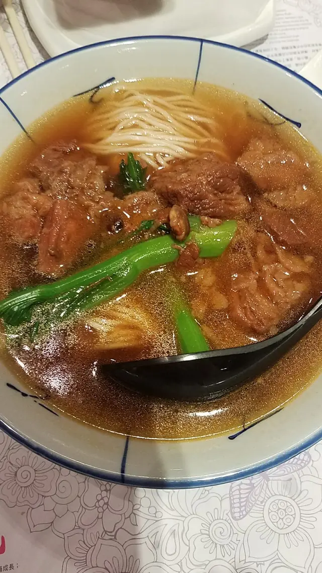紅燒牛肉麵