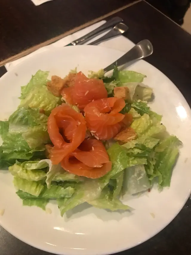 一段沙律既味道，冇咩特別