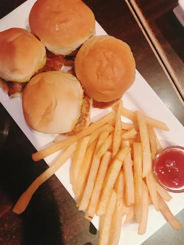 個包外脆內軟，十分足料，好滋味👍🏻