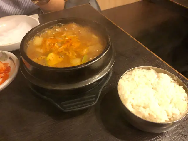 其實姐係味增湯,竟然賣$70左右