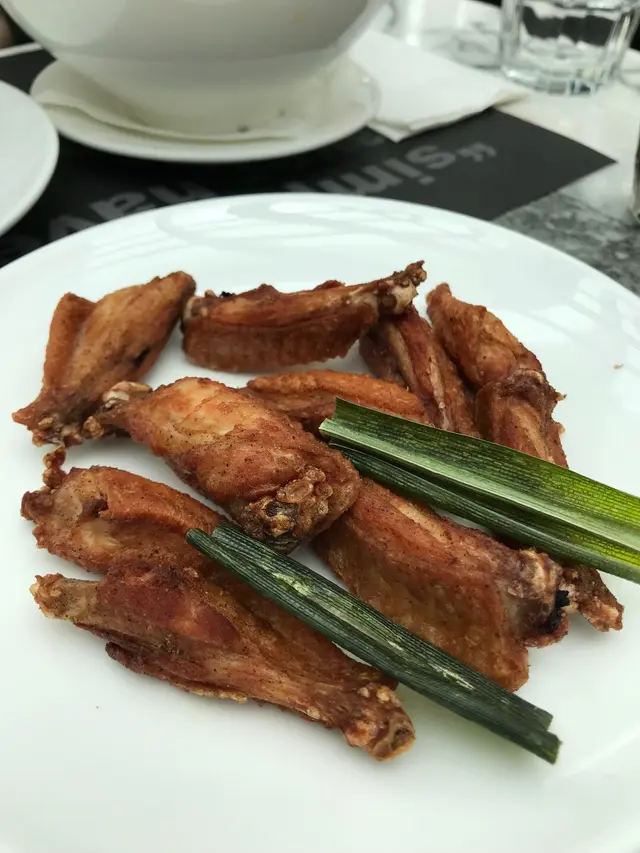 招牌脆炸單骨雞翼