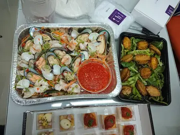 泰式沙律, 酒浸鮑魚