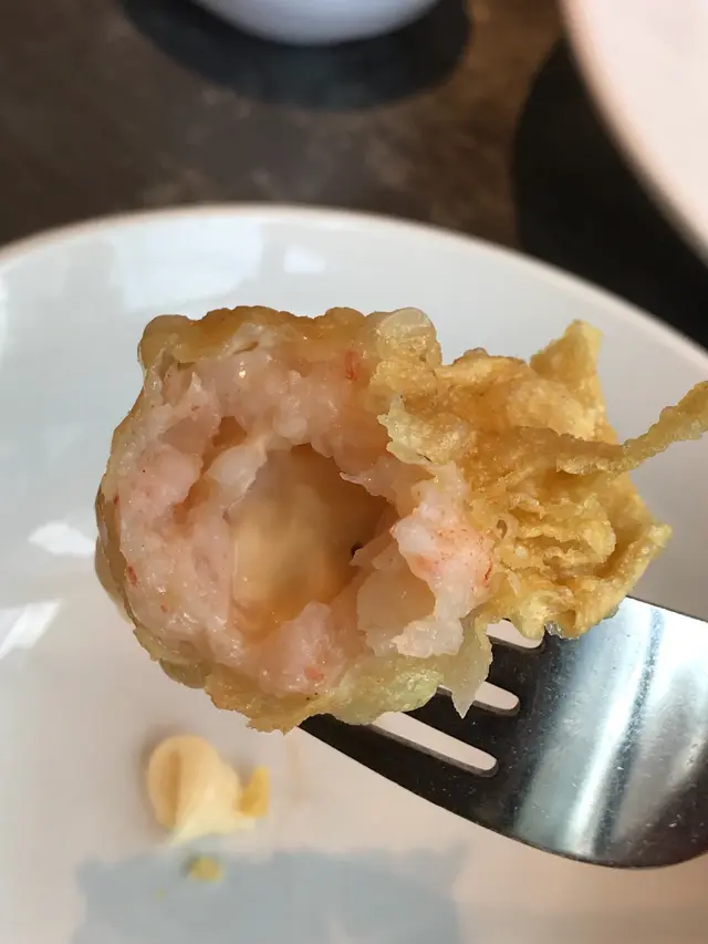 水牛芝士炸雲吞