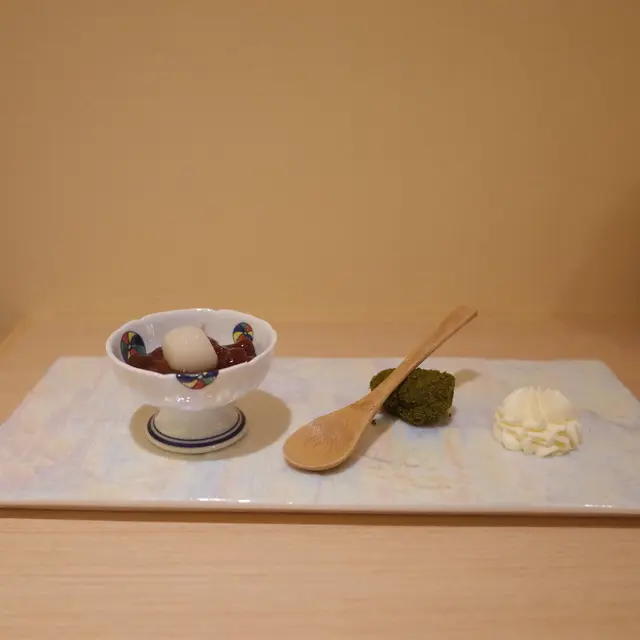 綠茶蕨餅配紅豆蓉白玉丸子