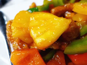 菠蘿咕嚕肉