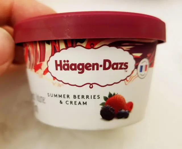 任食Haagen-dazs杯裝雪糕