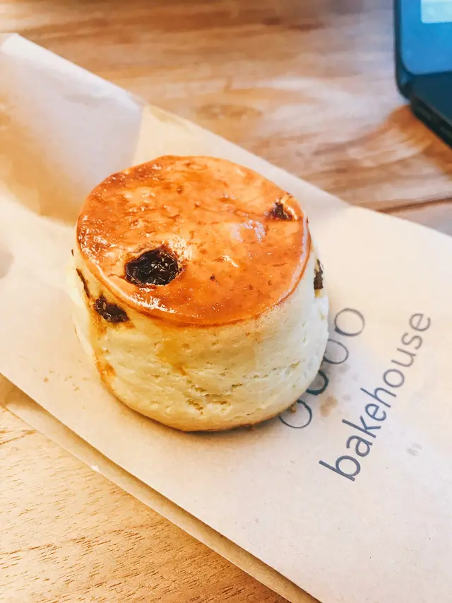Raisin  Scone