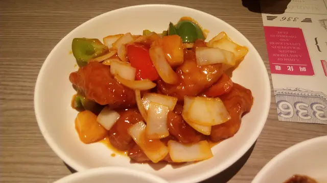 魚肉太滑太軟,汁味極濃,不推介