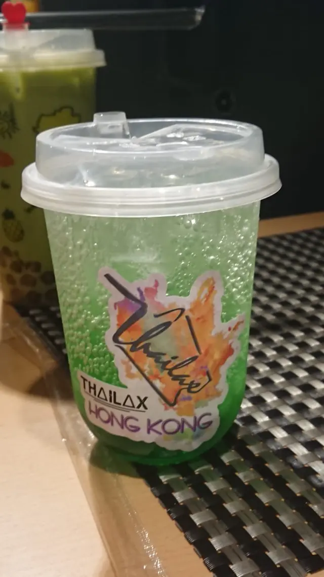 咳藥水+梳打水+爆珠