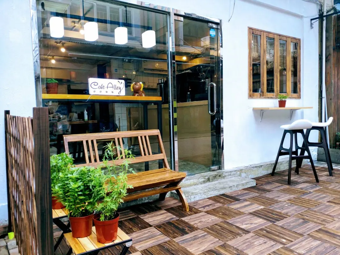 Cafe Alley