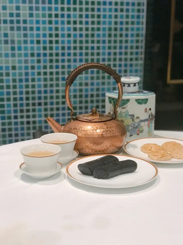 芝麻卷   &  合桃酥