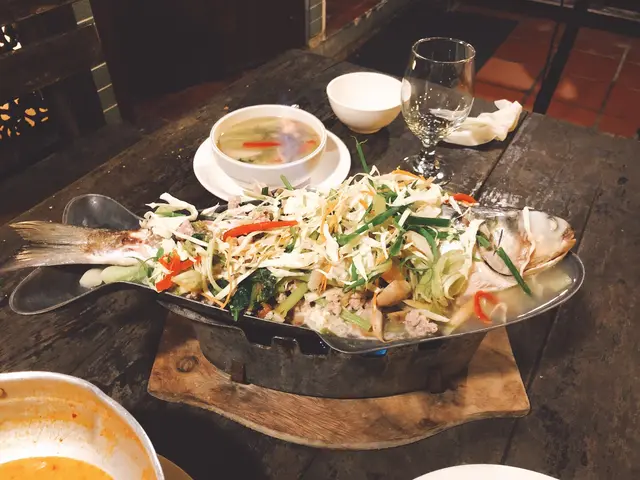 馳名泰式明爐蒸魚