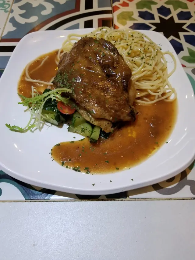 厚切黑豚肉眼扒意粉配燒汁