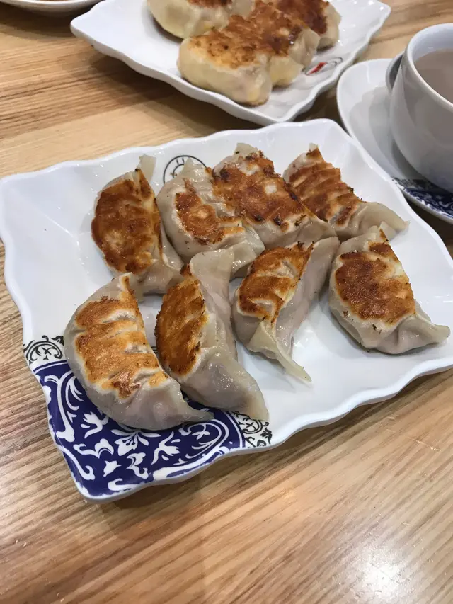 至尊松茸豬肉餃(中)