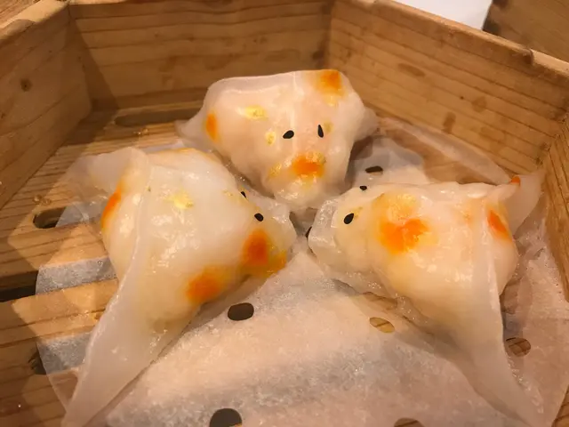 鮮蝦金魚餃