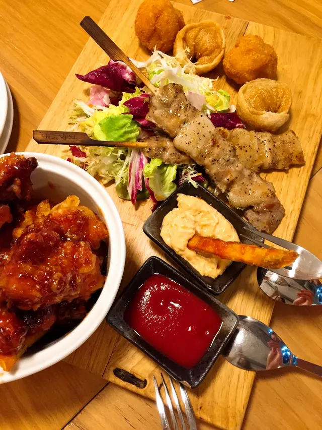 小食大拼盤