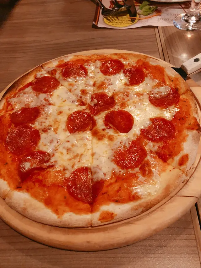 辣肉腸  Pizza