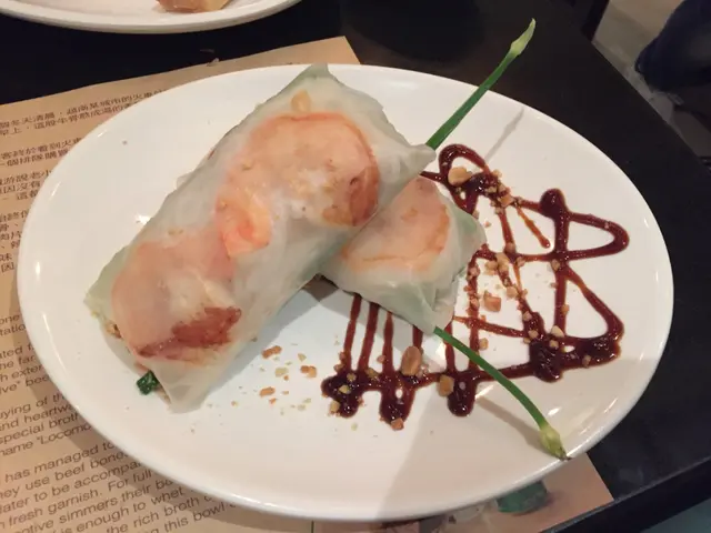 紙米凍卷 (蜜桃大蝦)