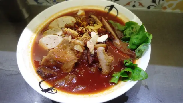 胡志明市蕃茄四寶湯濛粉