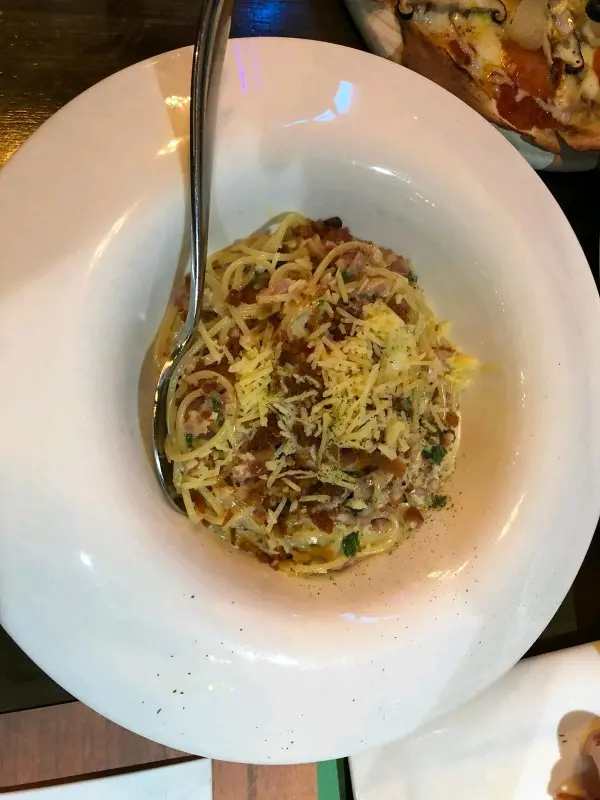 卡邦尼忌廉意粉