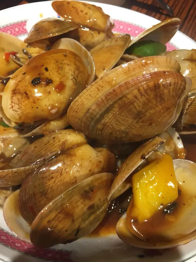 好夠鑊氣！啲蜆又大隻！