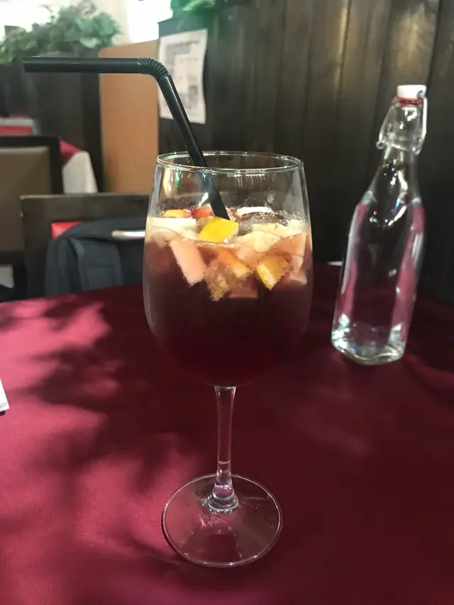 Sangria (Red Wine)