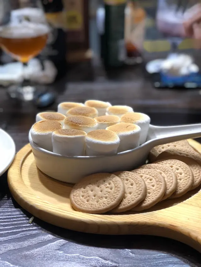 脆焗棉花糖榛子朱古力夾心批