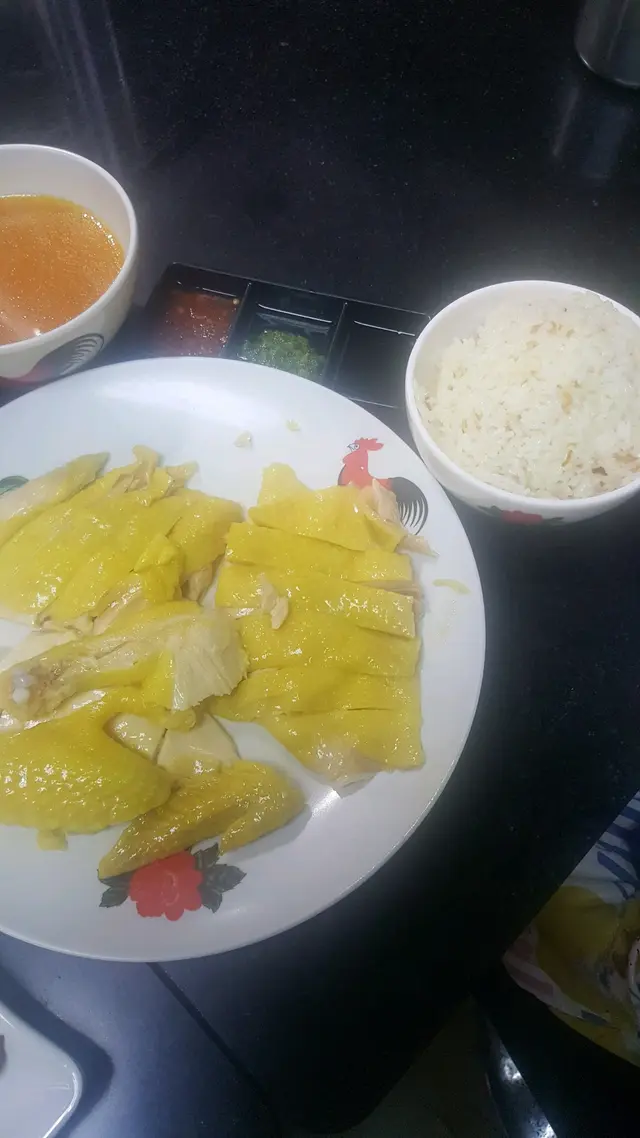去骨海南雞飯(半隻)