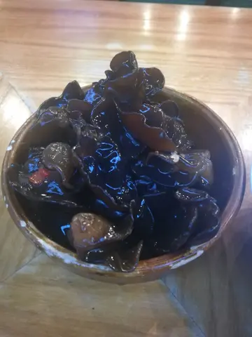 涼拌木耳