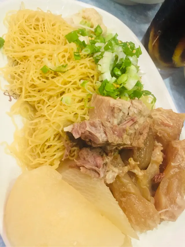 清湯腩撈麵多葱蠔油👍🏻