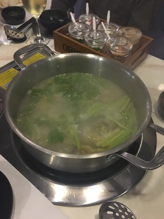 卜卜蜆火鍋湯底