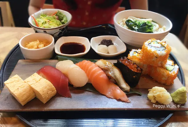 豪華雜錦壽司&迷你烏冬御膳