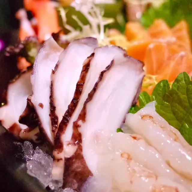 刺身拼盤 // 八爪魚