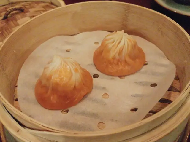 辣汁小籠包