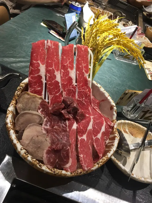 牛肉拼盤