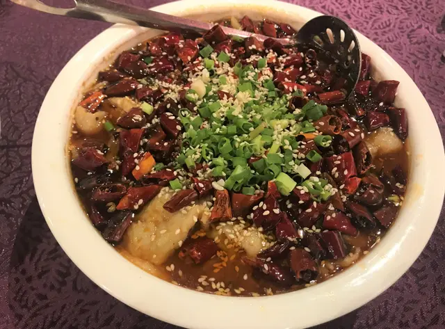 招牌重慶水煮魚