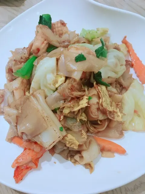 泰式海鮮乾炒河粉