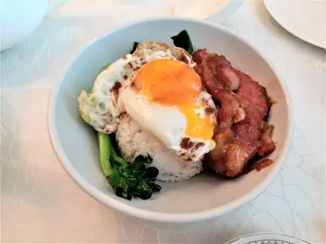 谷饲豚肉叉烧饭