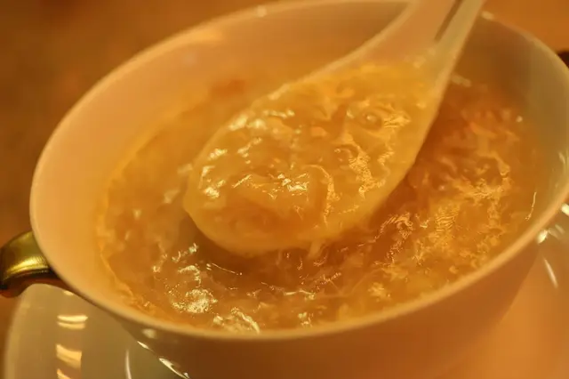 瑤柱燕窩羹