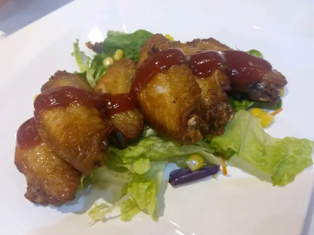 水牛城辣汁雞翼