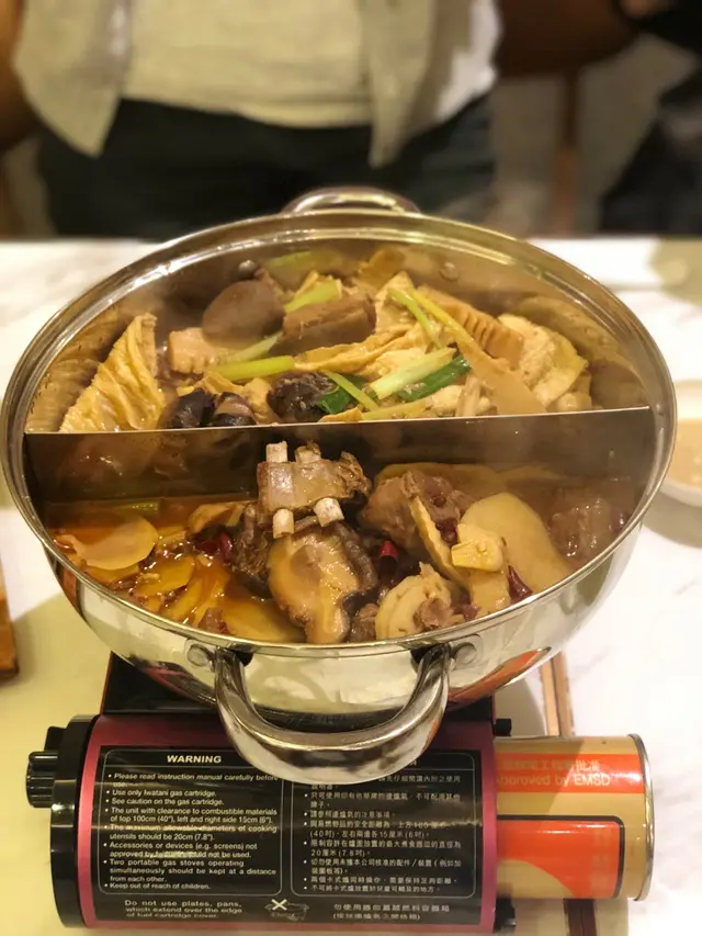  鴛鴦雙冬羊腩煲