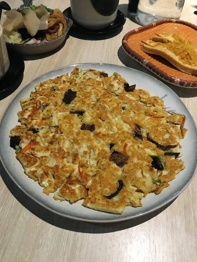 牛肝菌香煎芙蓉鮮竹