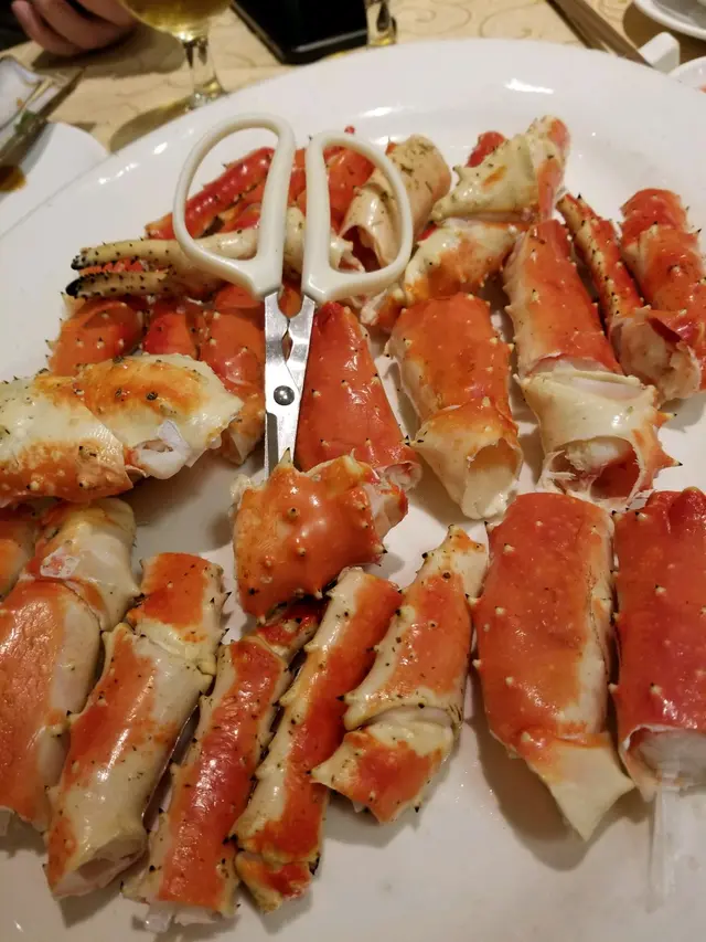 清蒸阿拉斯加蟹腳