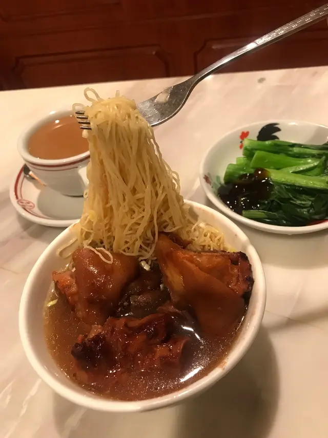 有三大舊豬手😍
