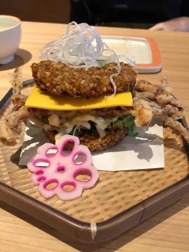 炸軟殼蟹壽司漢堡