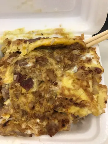 菜脯蛋叉烧饭