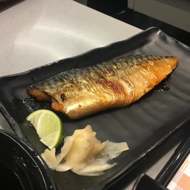 煎鯖魚