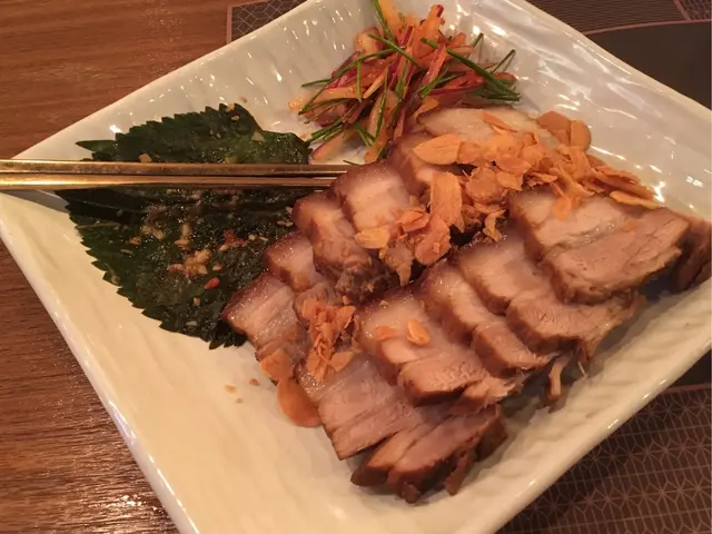 韓國酒香醬汁炆豬腩肉